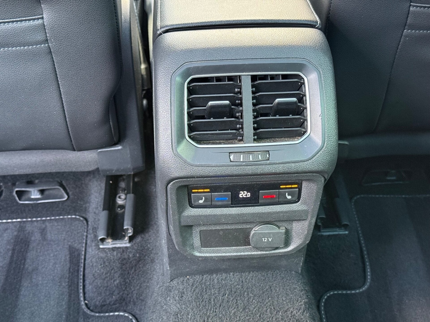 Used Volkswagen Tiguan 2016 for sale - 76904476: Photo 35