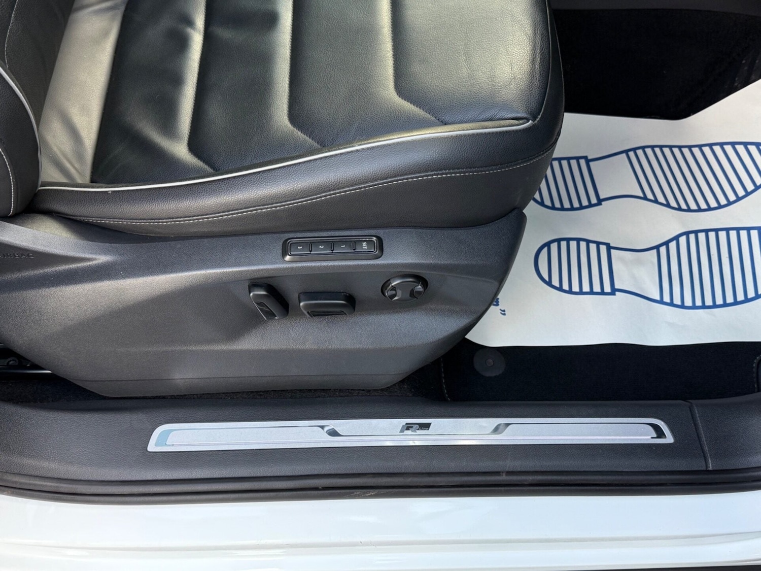 Used Volkswagen Tiguan 2016 for sale - 76904476: Photo 43