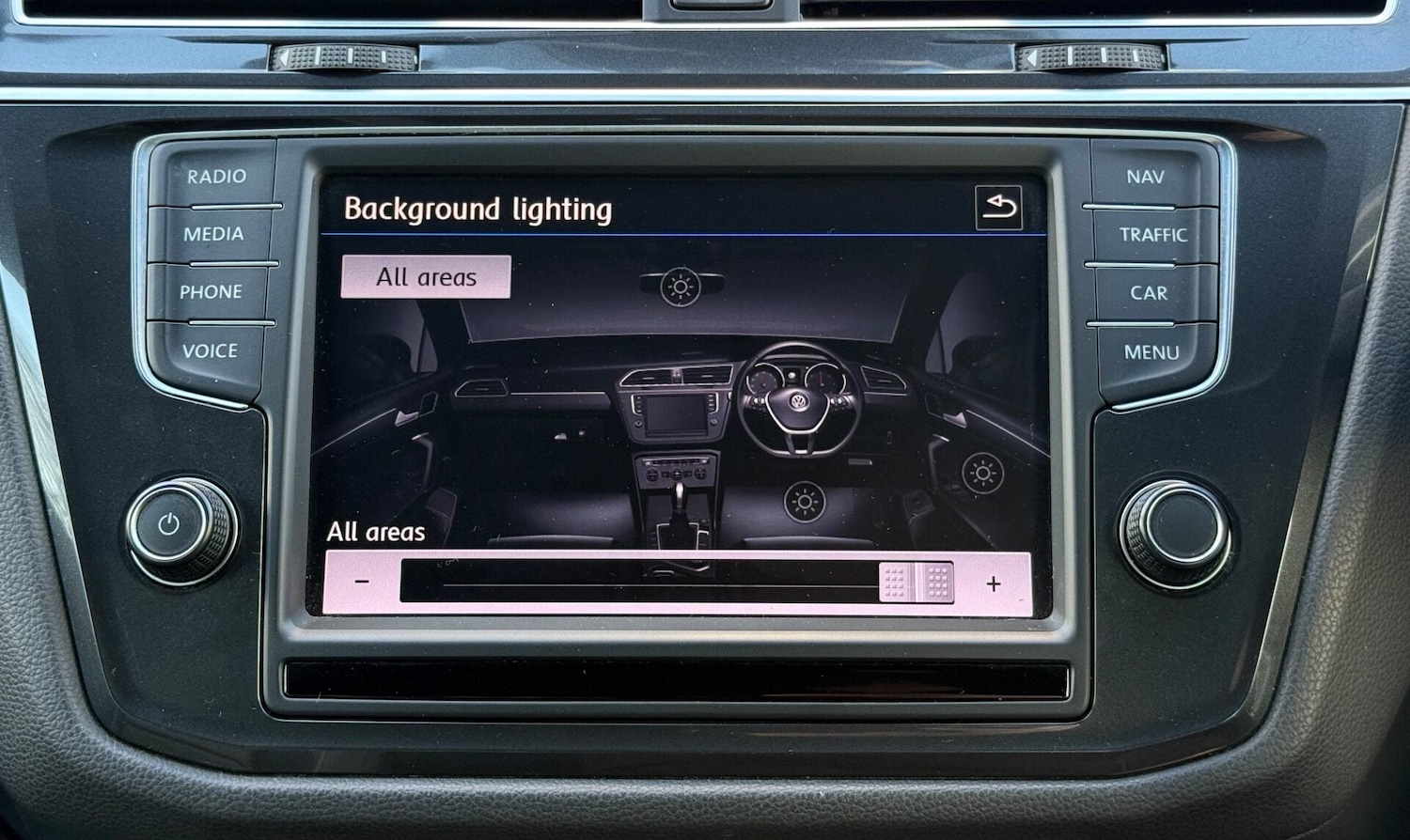 Used Volkswagen Tiguan 2016 for sale - 76904476: Photo 57