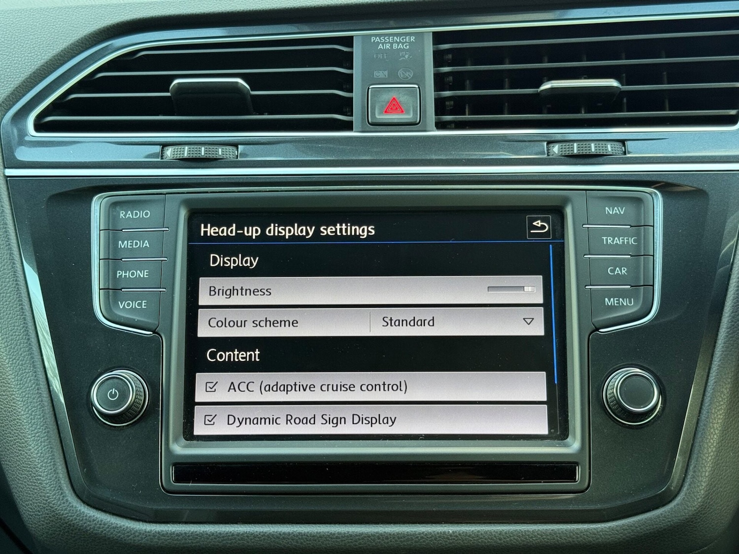 Used Volkswagen Tiguan 2016 for sale - 76904476: Photo 60