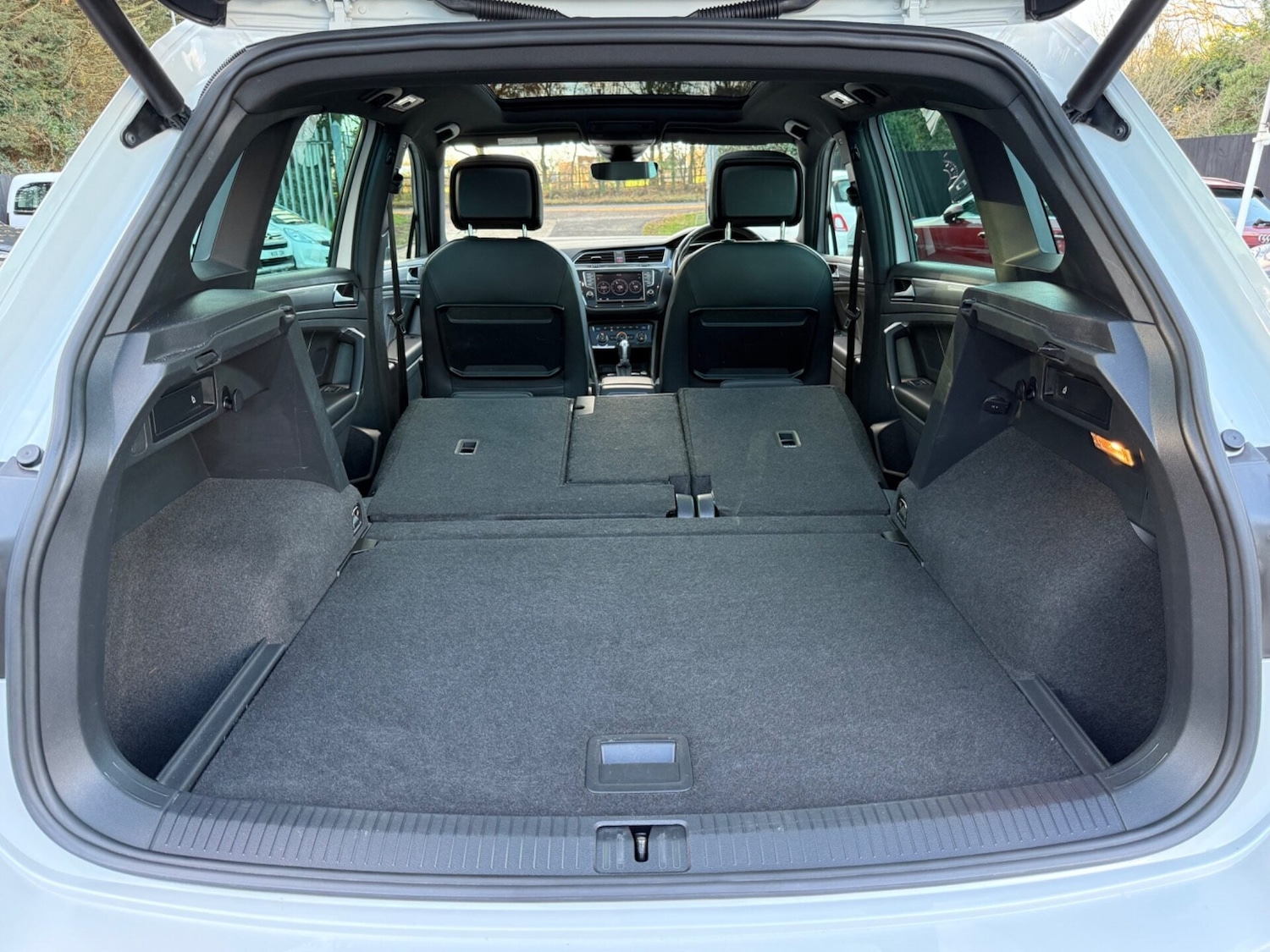 Used Volkswagen Tiguan 2016 for sale - 76904476: Photo 65