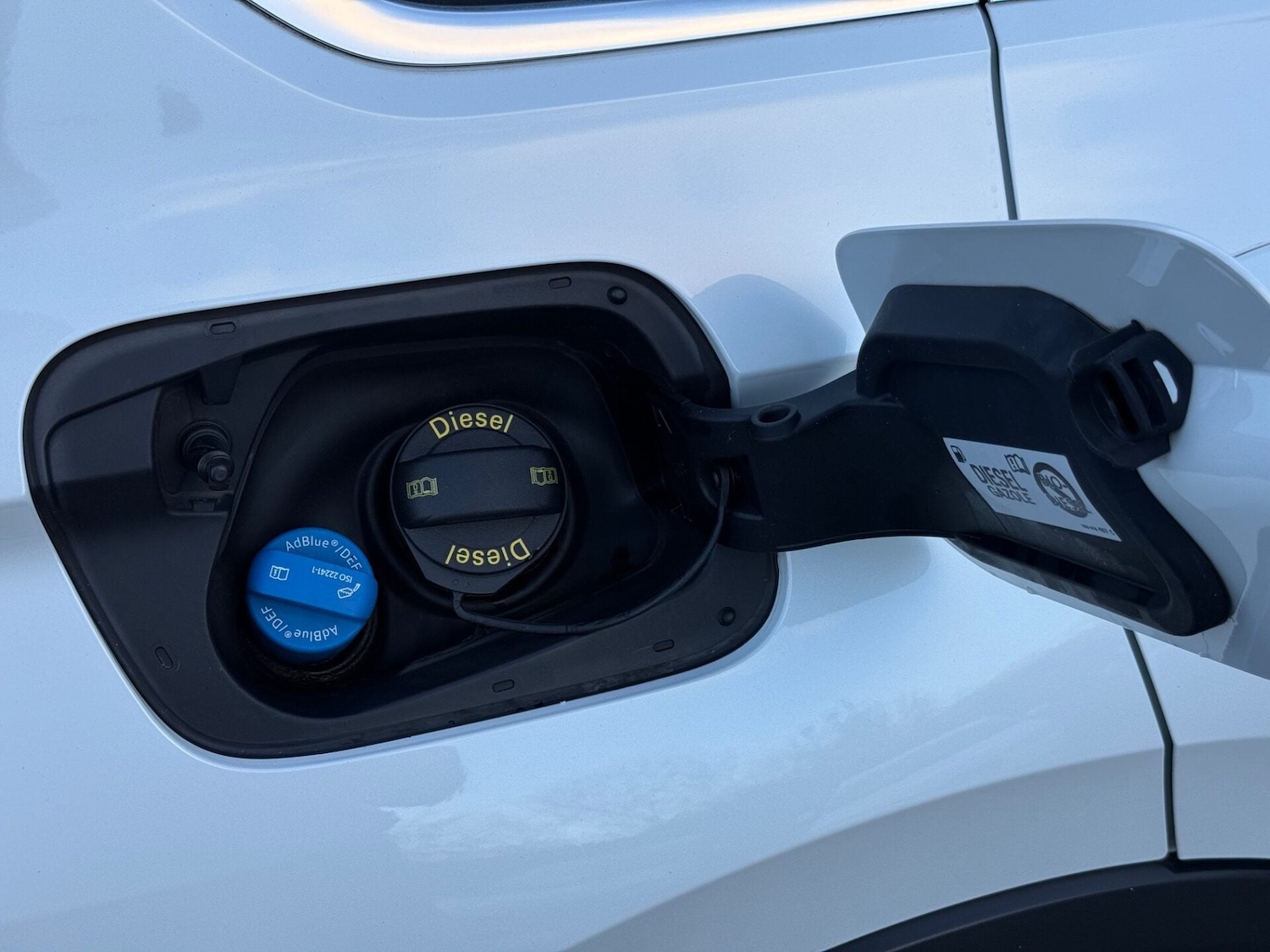 Used Volkswagen Tiguan 2016 for sale - 76904476: Photo 77