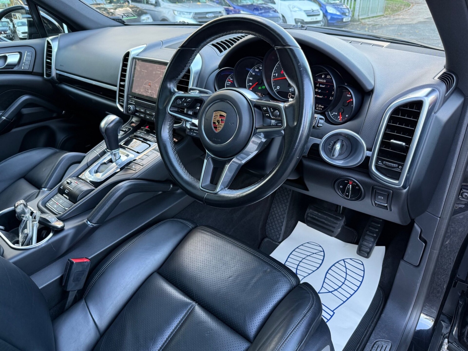 Used Porsche Cayenne 2018 for sale - 76450450: Photo 41