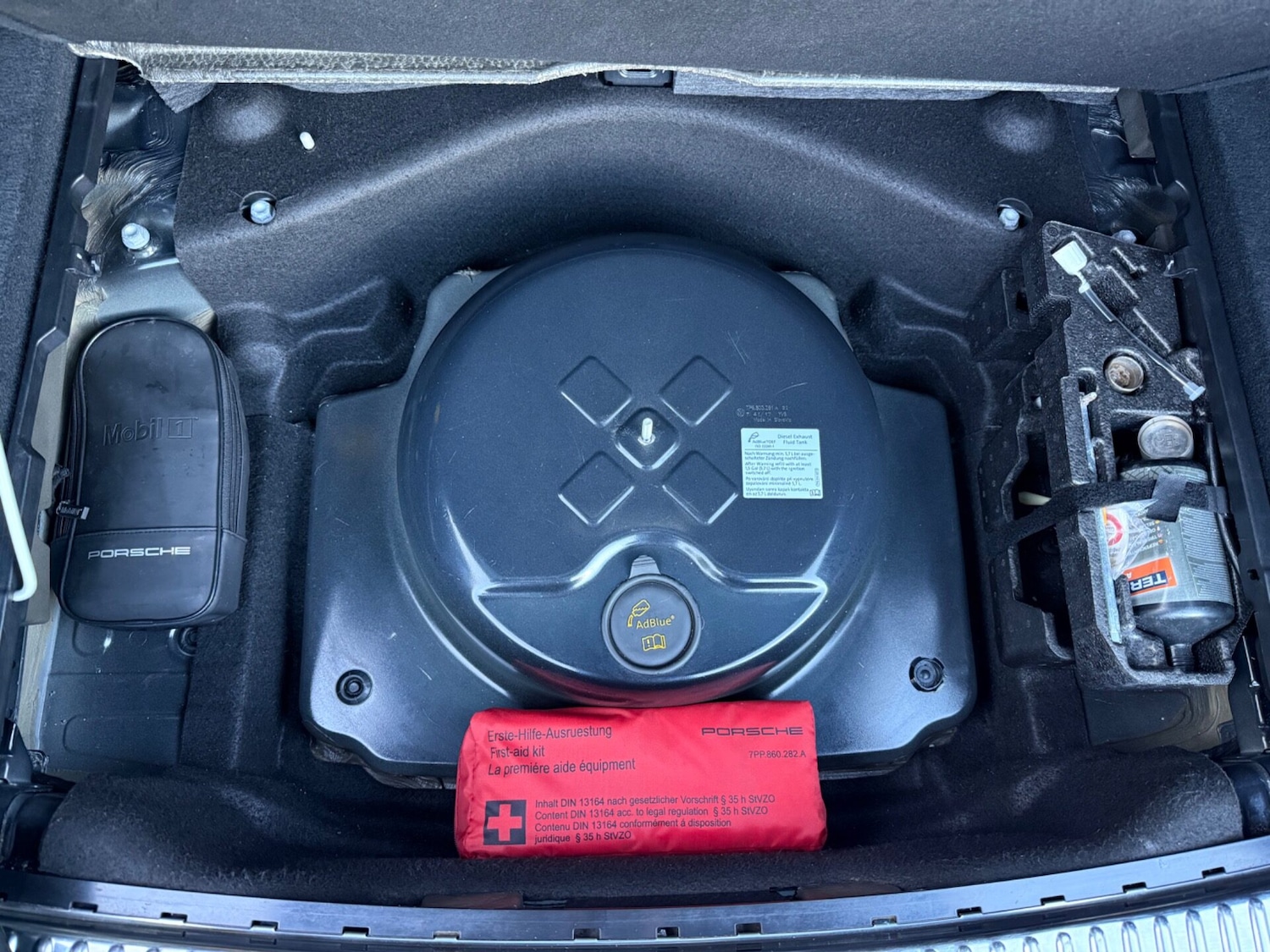 Used Porsche Cayenne 2018 for sale - 76450450: Photo 67