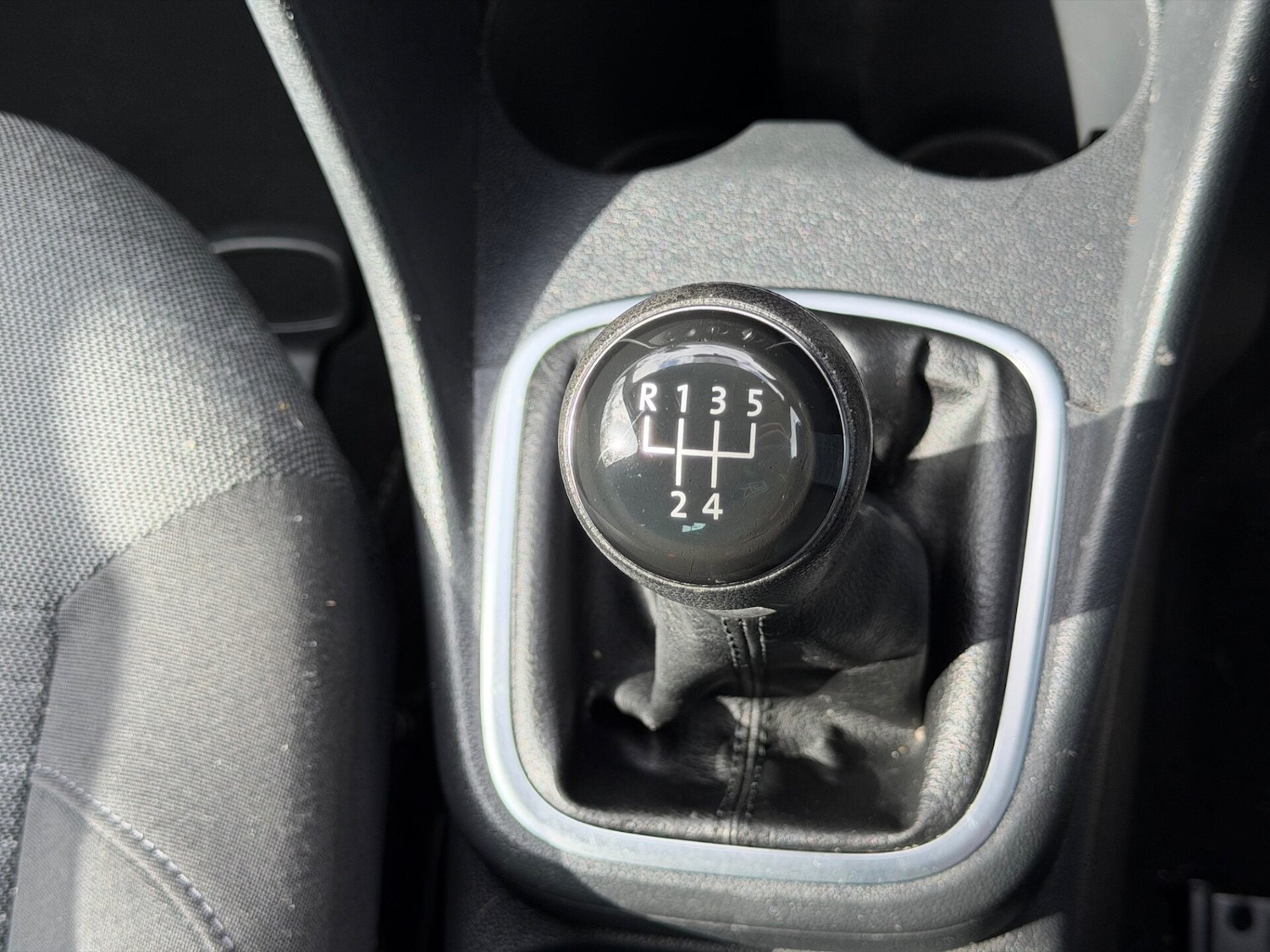 Used Volkswagen Polo 2013 for sale - 77844853: Photo 10