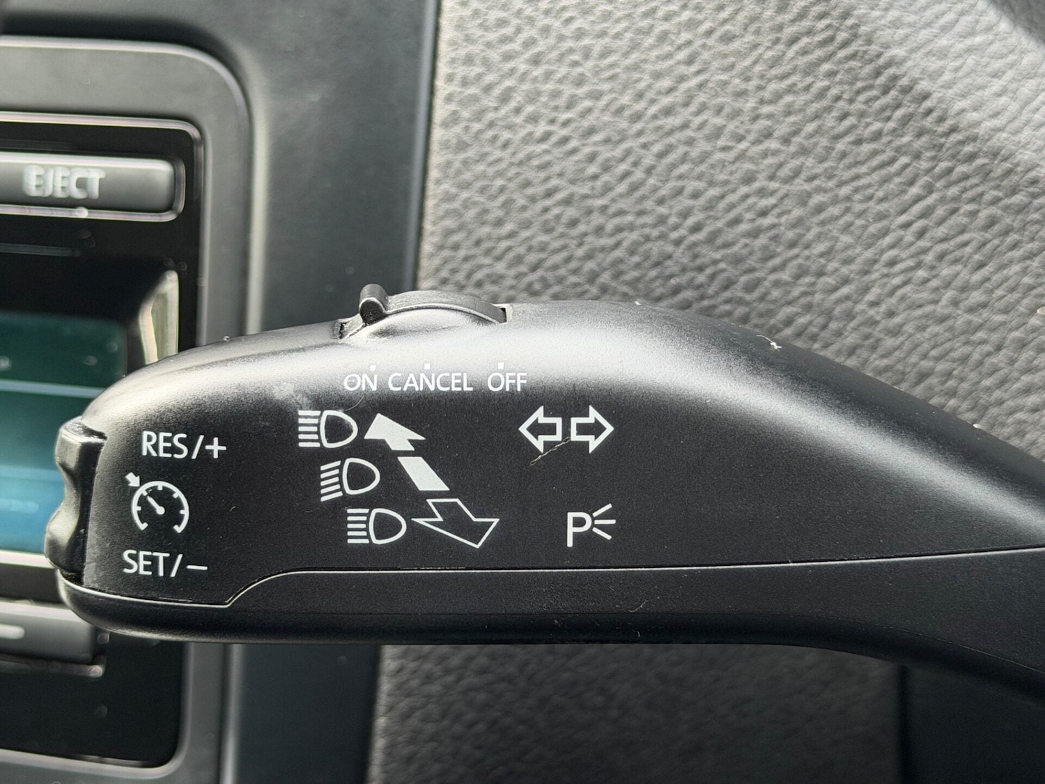 Used Volkswagen Polo 2013 for sale - 77844853: Photo 38