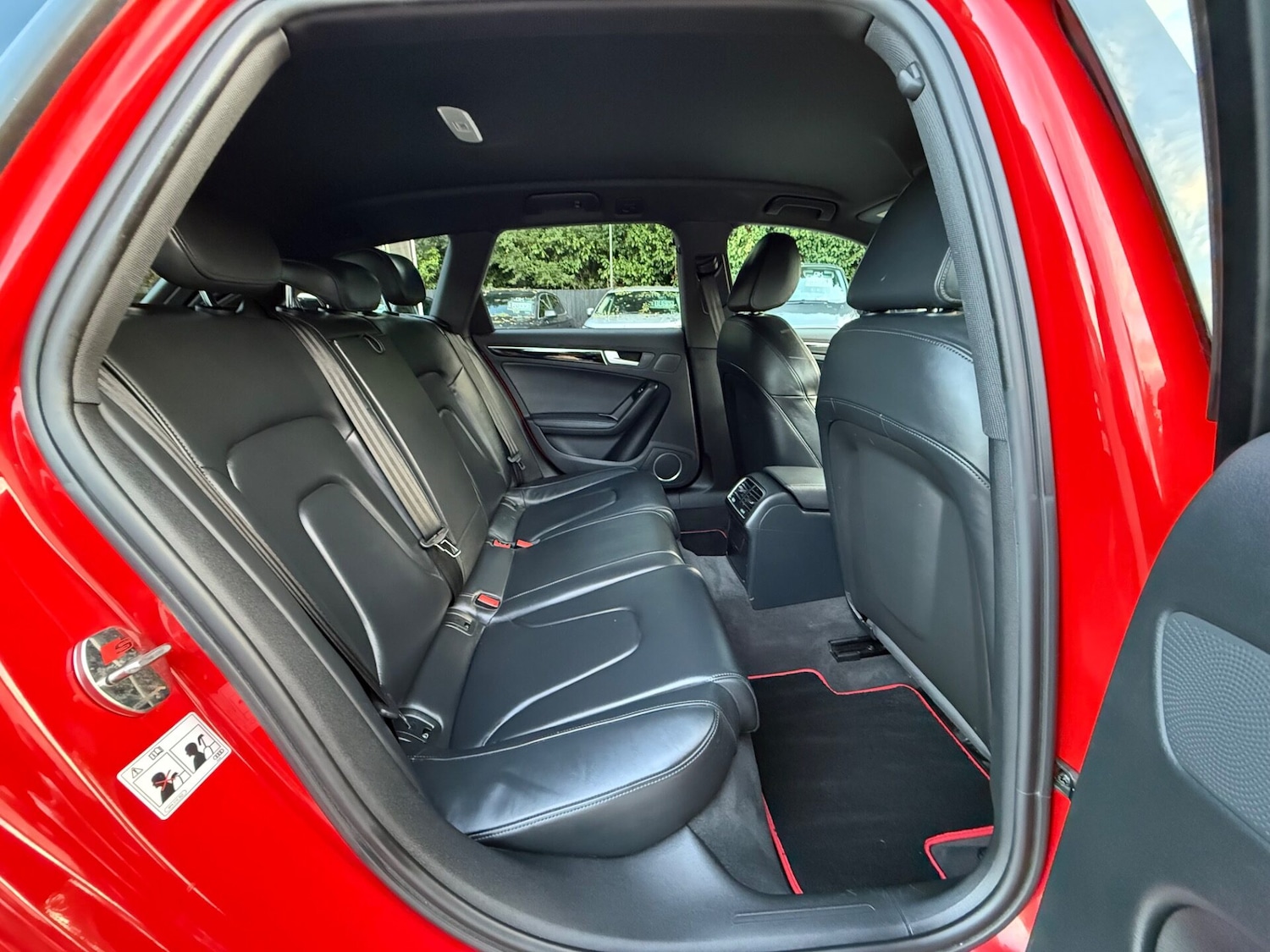 Vehicle 28