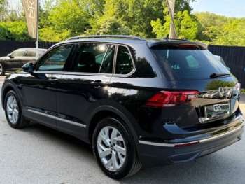 Used Volkswagen Tiguan 2023 for sale - 74825705: Photo