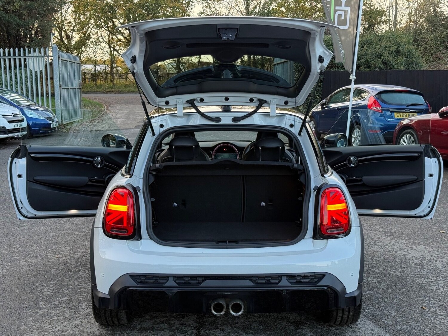 Used MINI Hatch 2022 for sale - 76558421: Photo 20