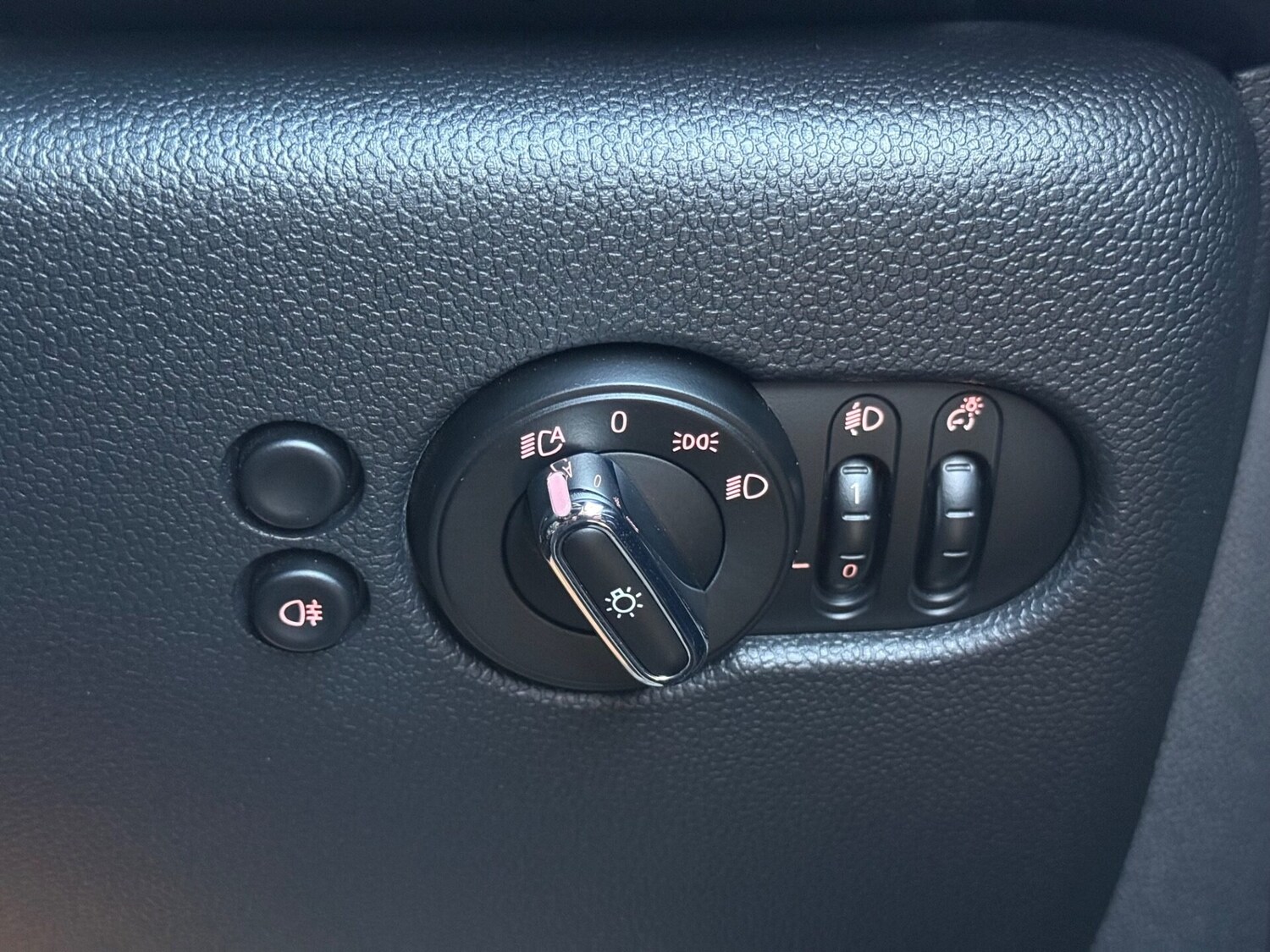 Used MINI Hatch 2022 for sale - 76558421: Photo 41