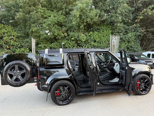 Used Land Rover Defender 2021 for sale - 75627025: Photo 19