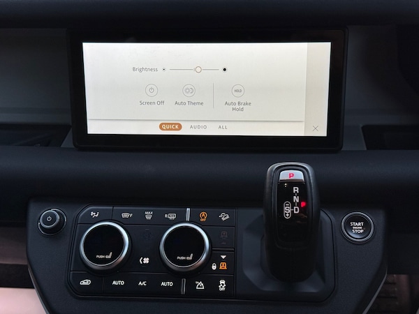 Used Land Rover Defender 2021 for sale - 75627025: Photo 51