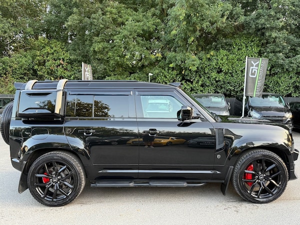 Used Land Rover Defender 2021 for sale - 75627025: Photo 5