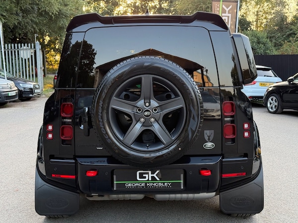 Used Land Rover Defender 2021 for sale - 75627025: Photo 8