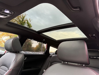 Used Kia Optima 2018 for sale - 76488544: Photo