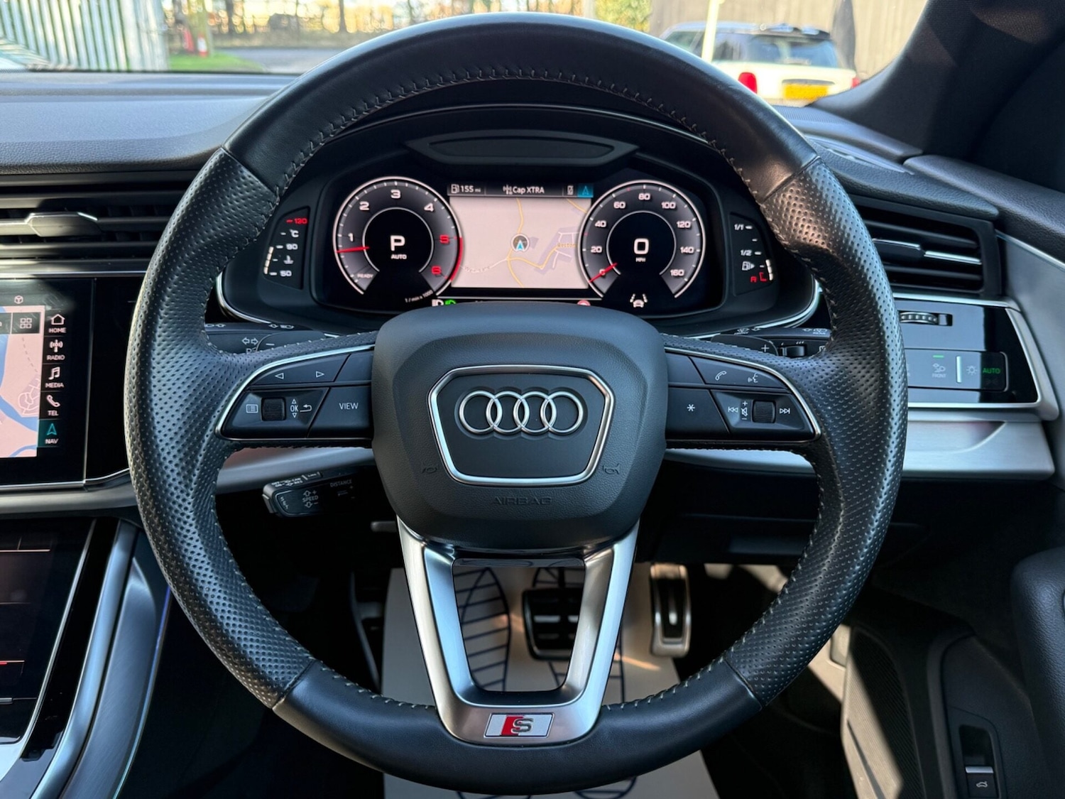 Used Audi Q8 2018 for sale - 77582437: Photo 10