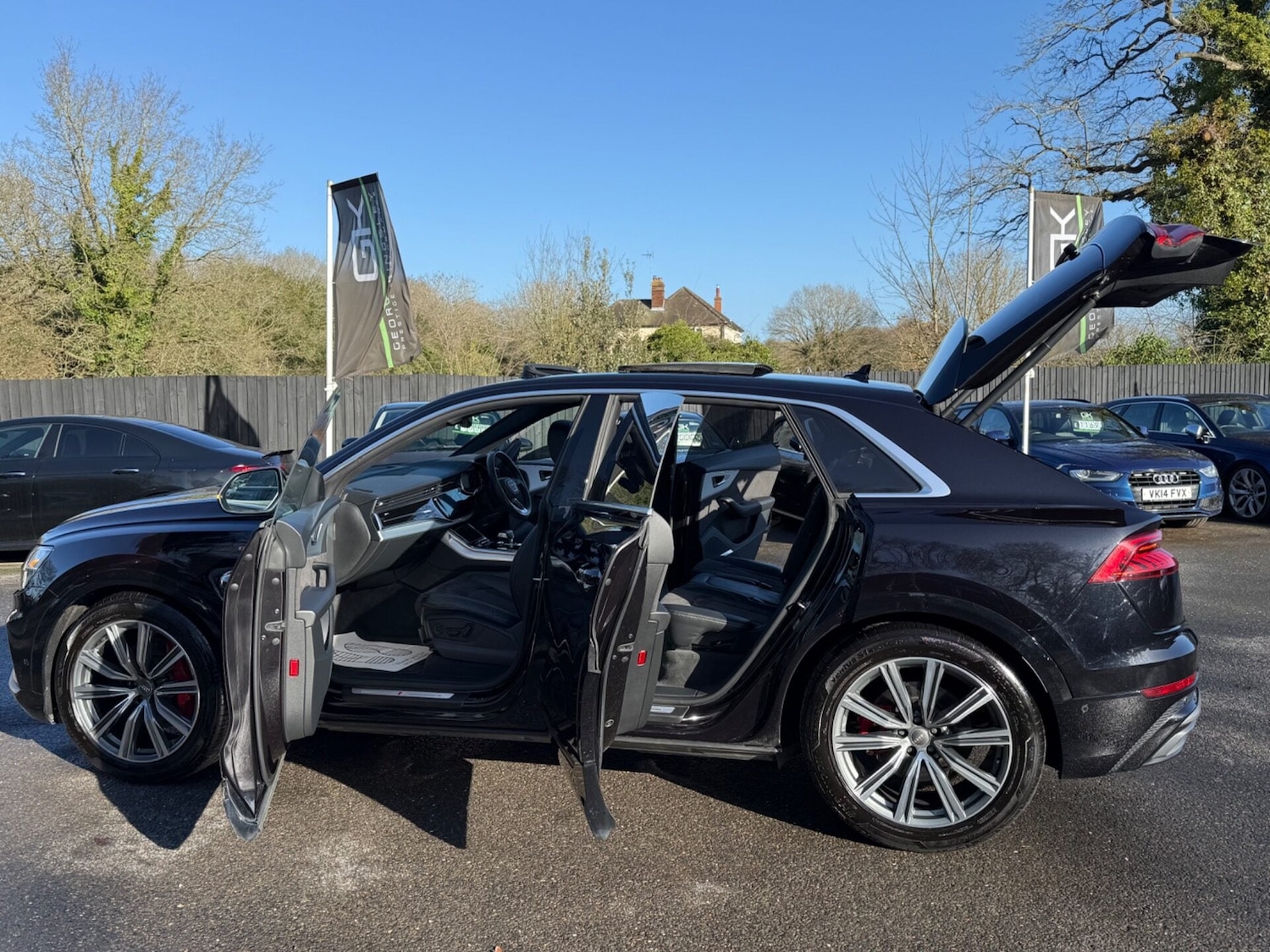 Used Audi Q8 2018 for sale - 77582437: Photo 18