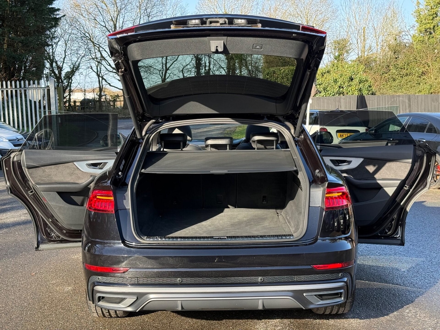 Used Audi Q8 2018 for sale - 77582437: Photo 19