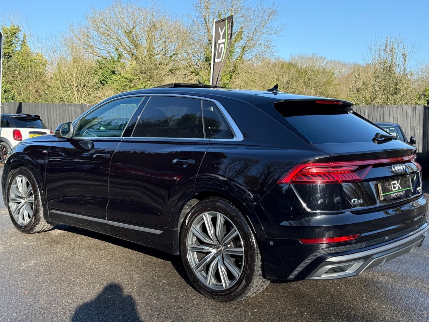 Used Audi Q8 2018 for sale - 77582437: Photo 2