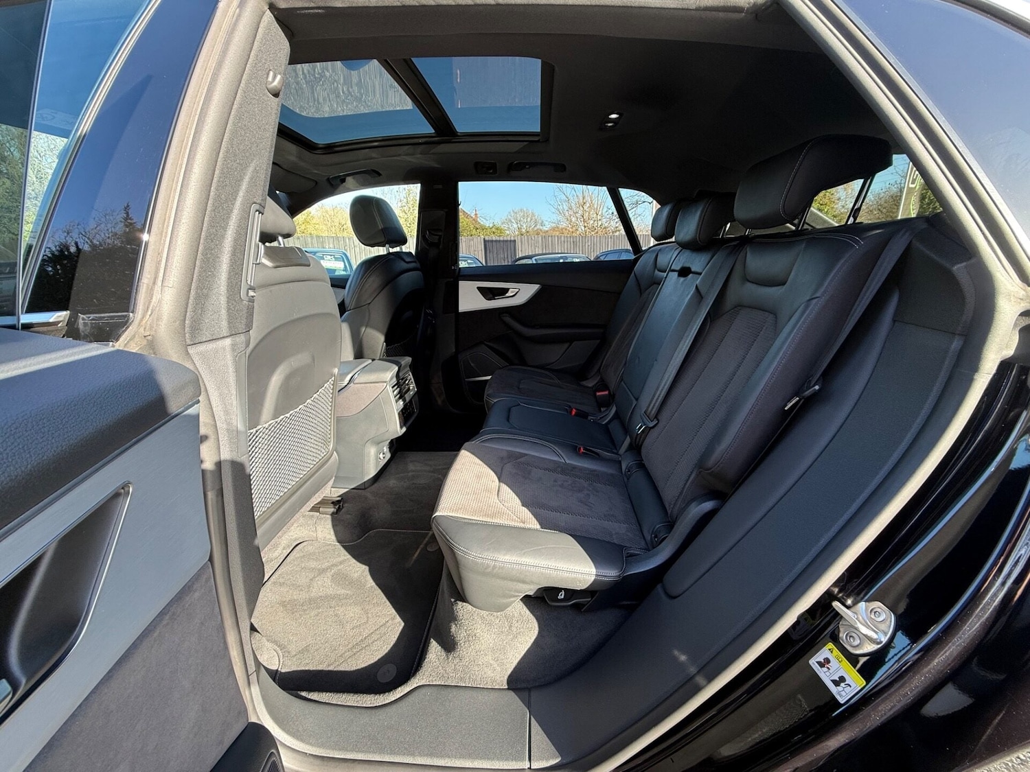 Used Audi Q8 2018 for sale - 77582437: Photo 25