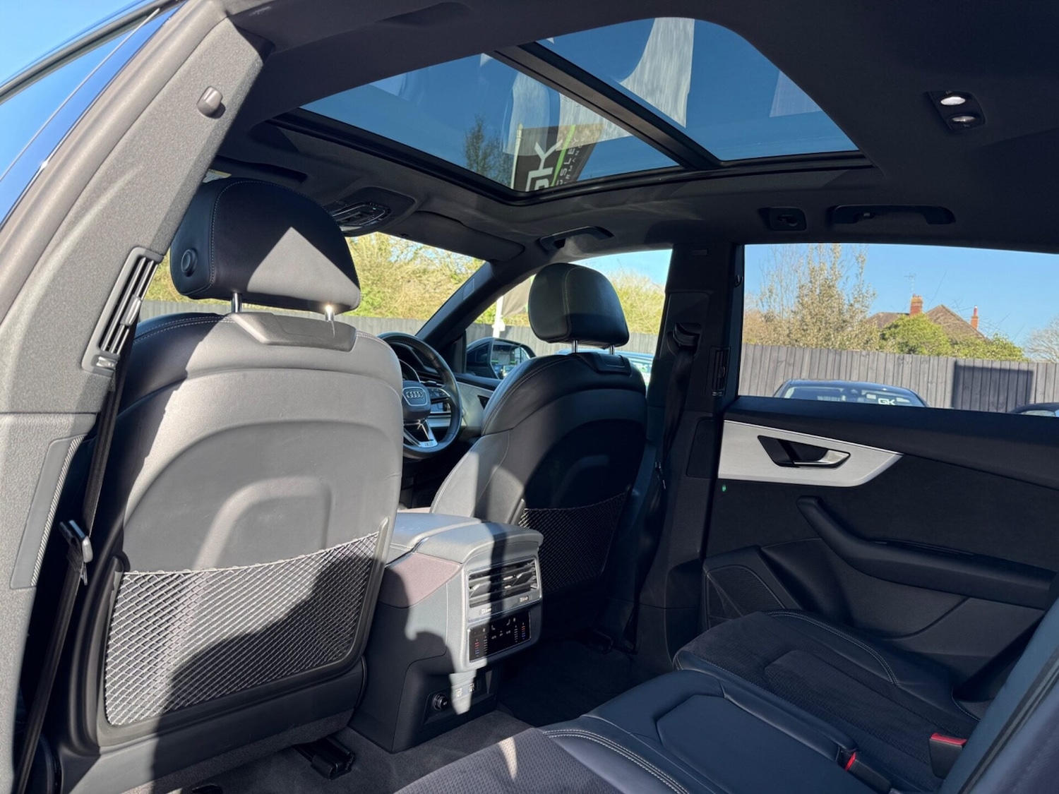 Used Audi Q8 2018 for sale - 77582437: Photo 28