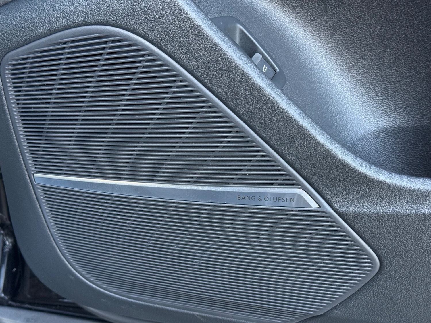 Used Audi Q8 2018 for sale - 77582437: Photo 38