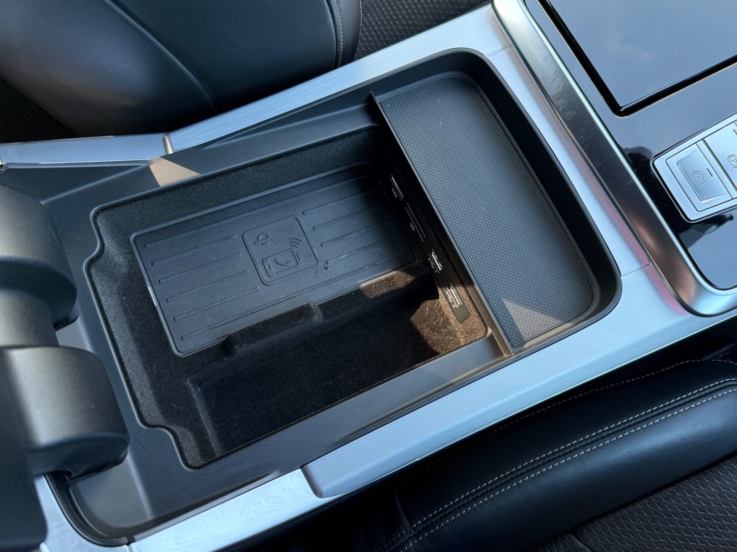 Used Audi Q8 2018 for sale - 77582437: Photo 54