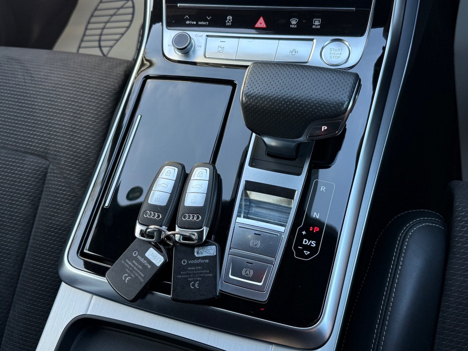 Used Audi Q8 2018 for sale - 77582437: Photo 55