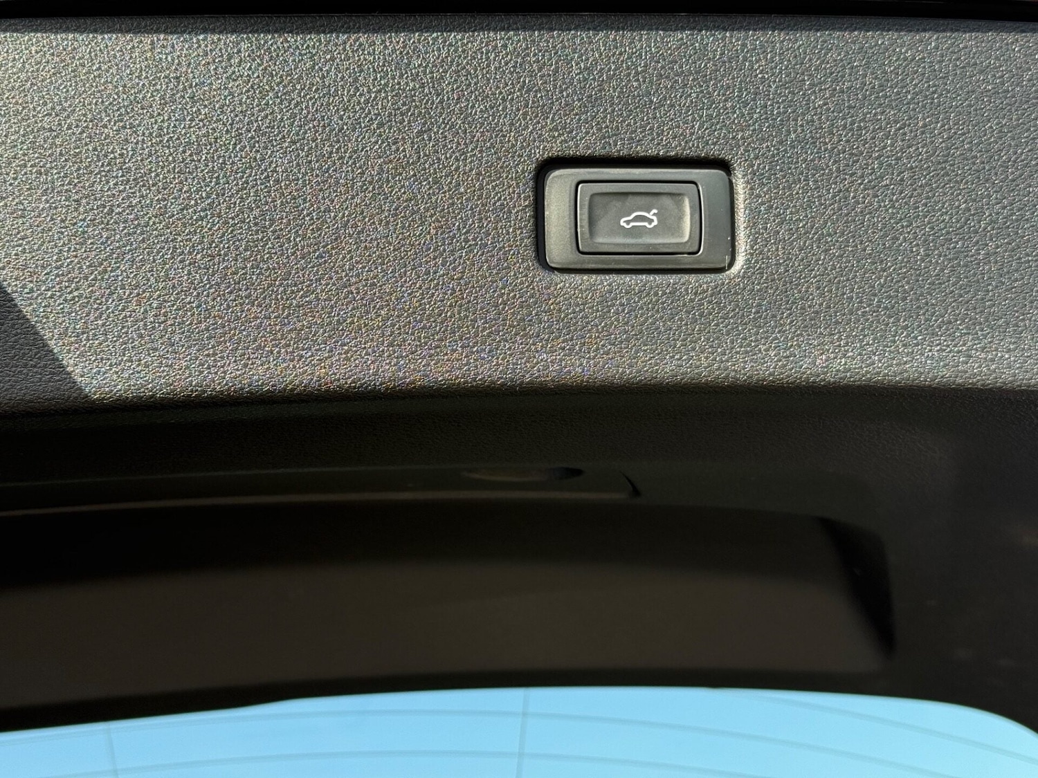 Used Audi Q8 2018 for sale - 77582437: Photo 69