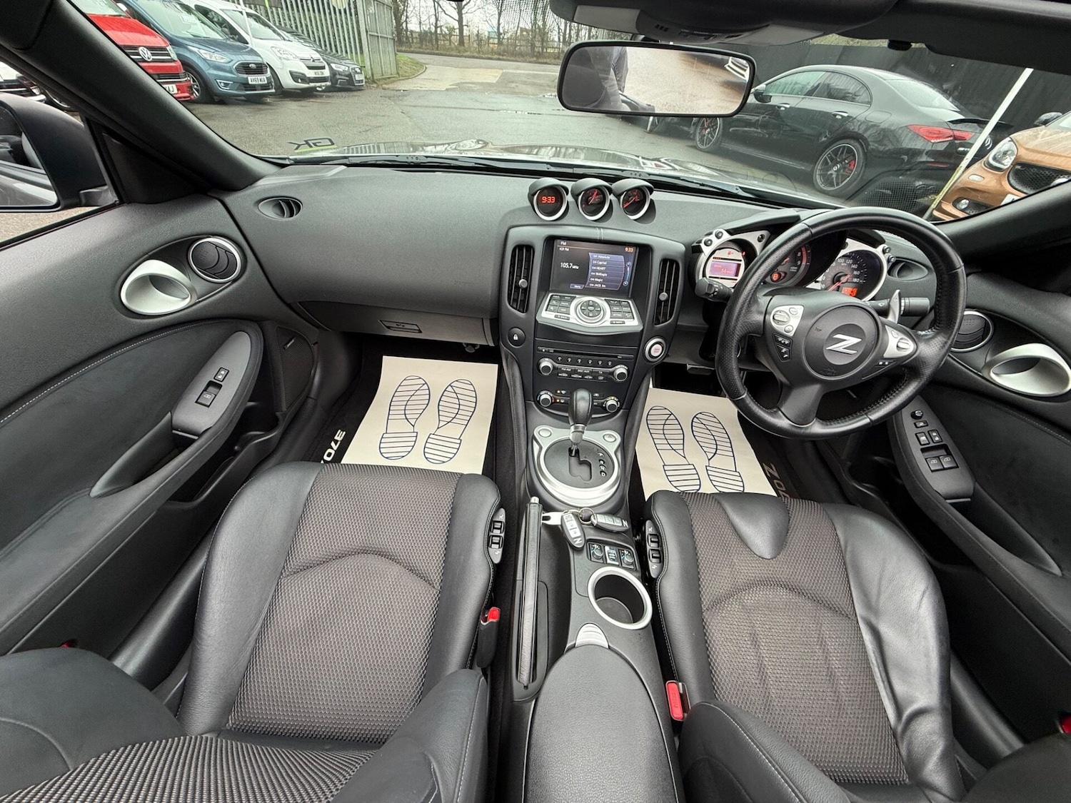 Used Nissan 370 Z 2010 for sale - 77528216: Photo 34