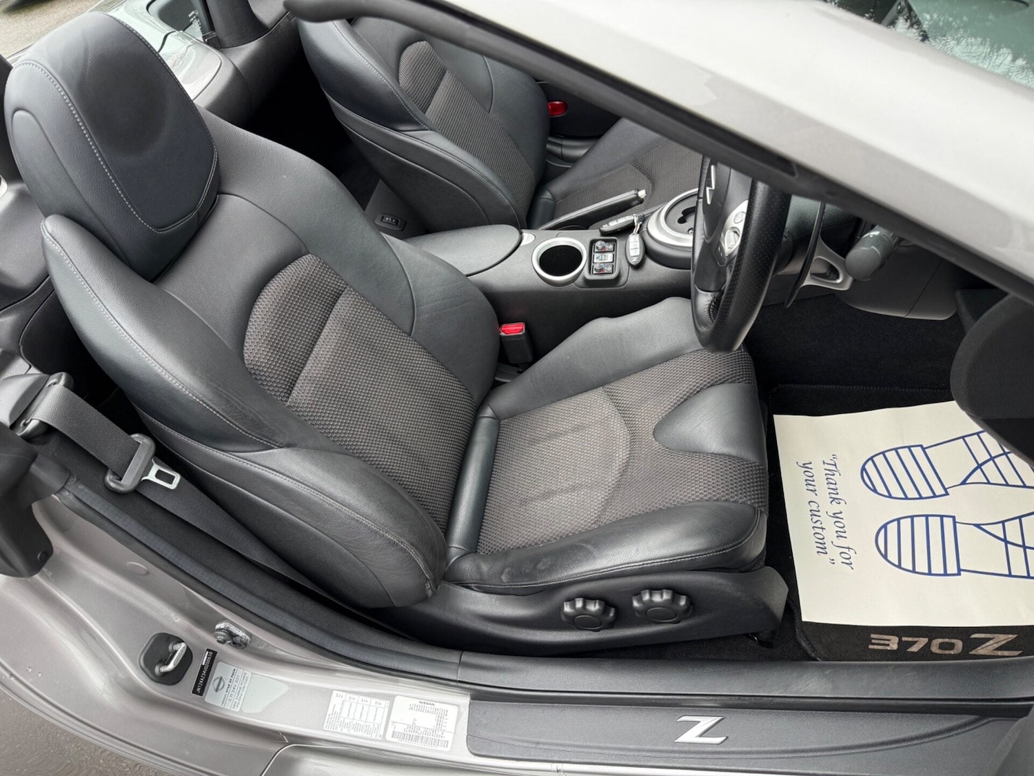 Used Nissan 370 Z 2010 for sale - 77528216: Photo 35