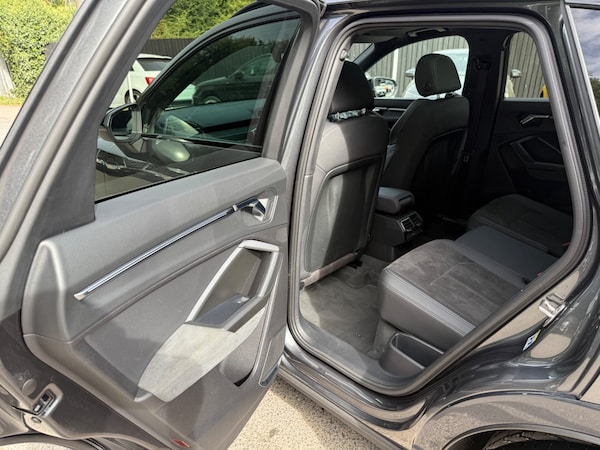 Used Audi Q3 2019 for sale - 76273624: Photo 28