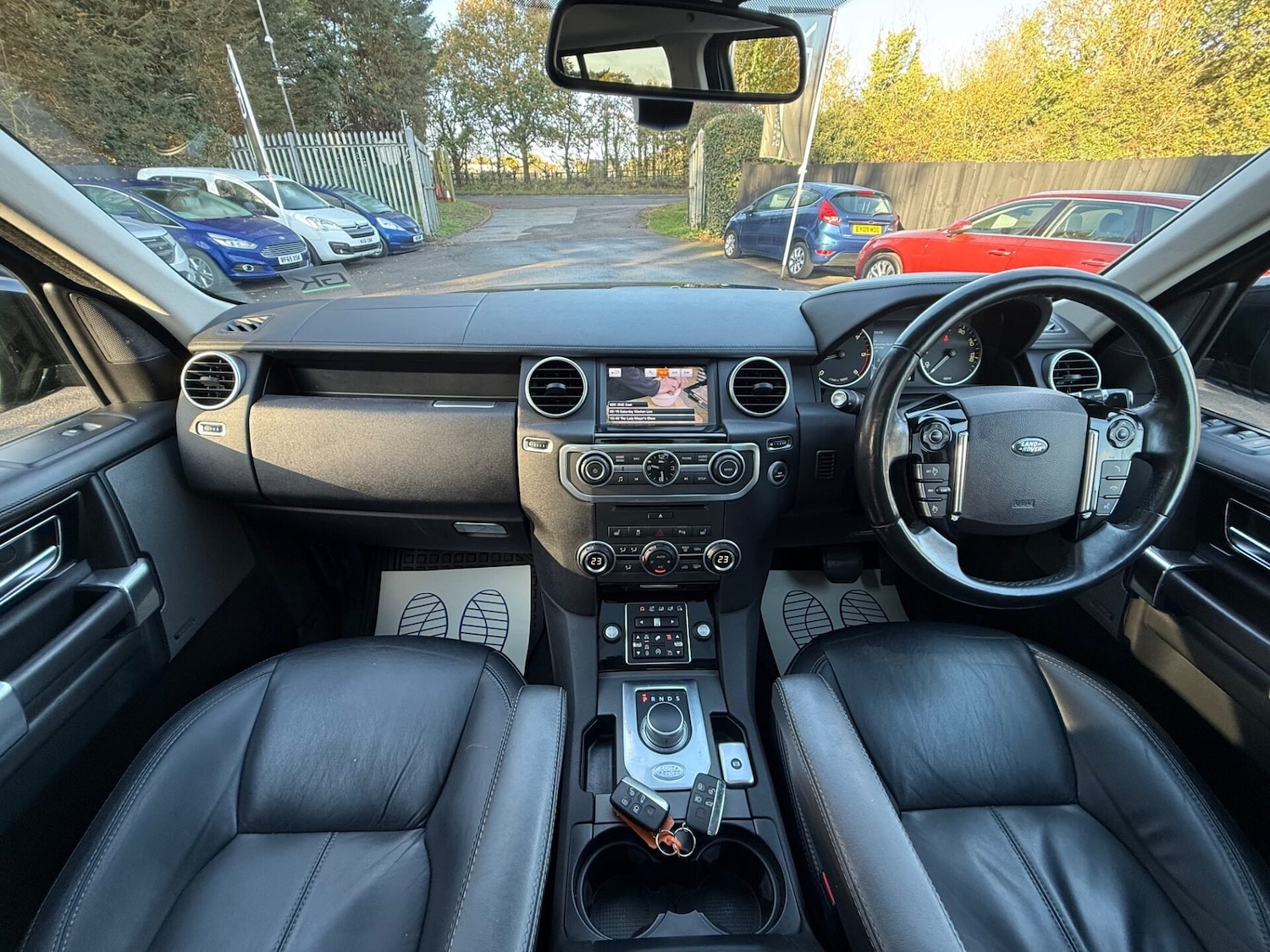 Used Land Rover Discovery 2016 for sale - 76541377: Photo 16