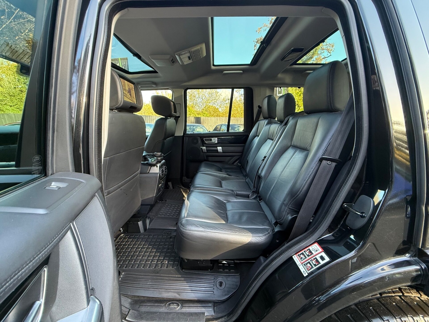 Used Land Rover Discovery 2016 for sale - 76541377: Photo 17