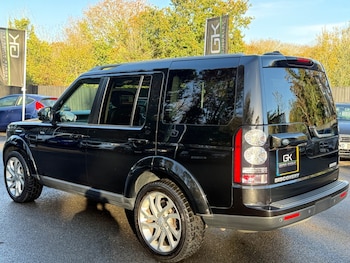 Used Land Rover Discovery 2016 for sale - 76541377: Photo