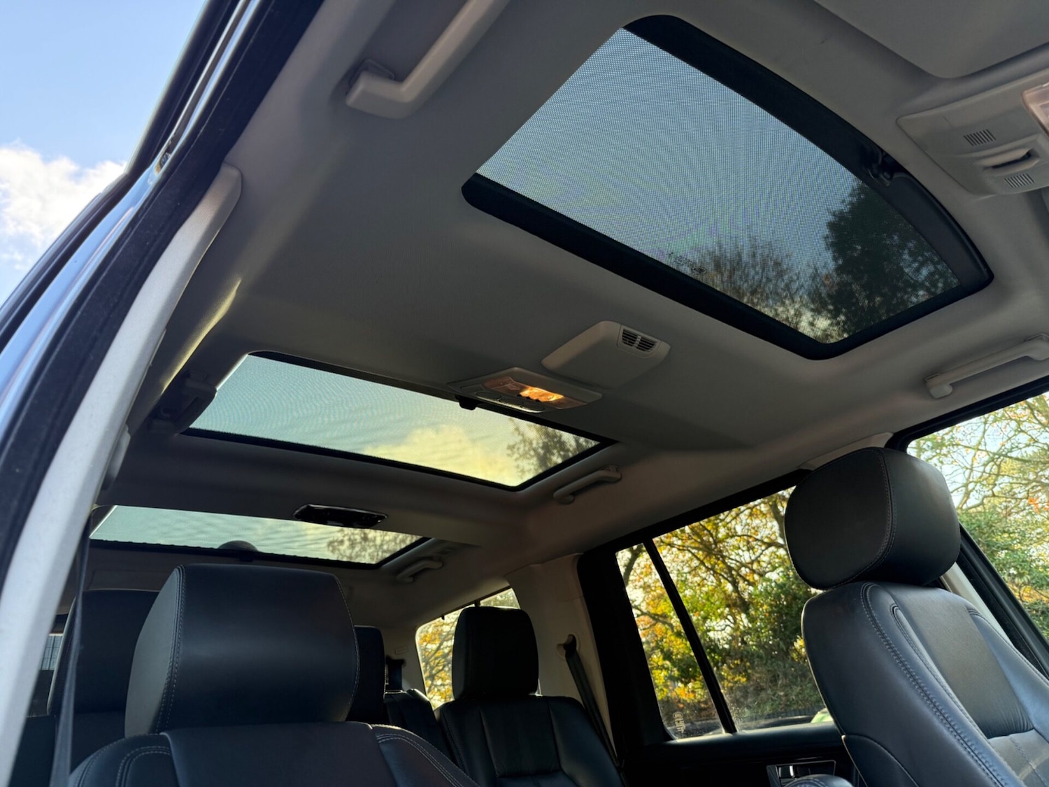 Used Land Rover Discovery 2016 for sale - 76541377: Photo 55