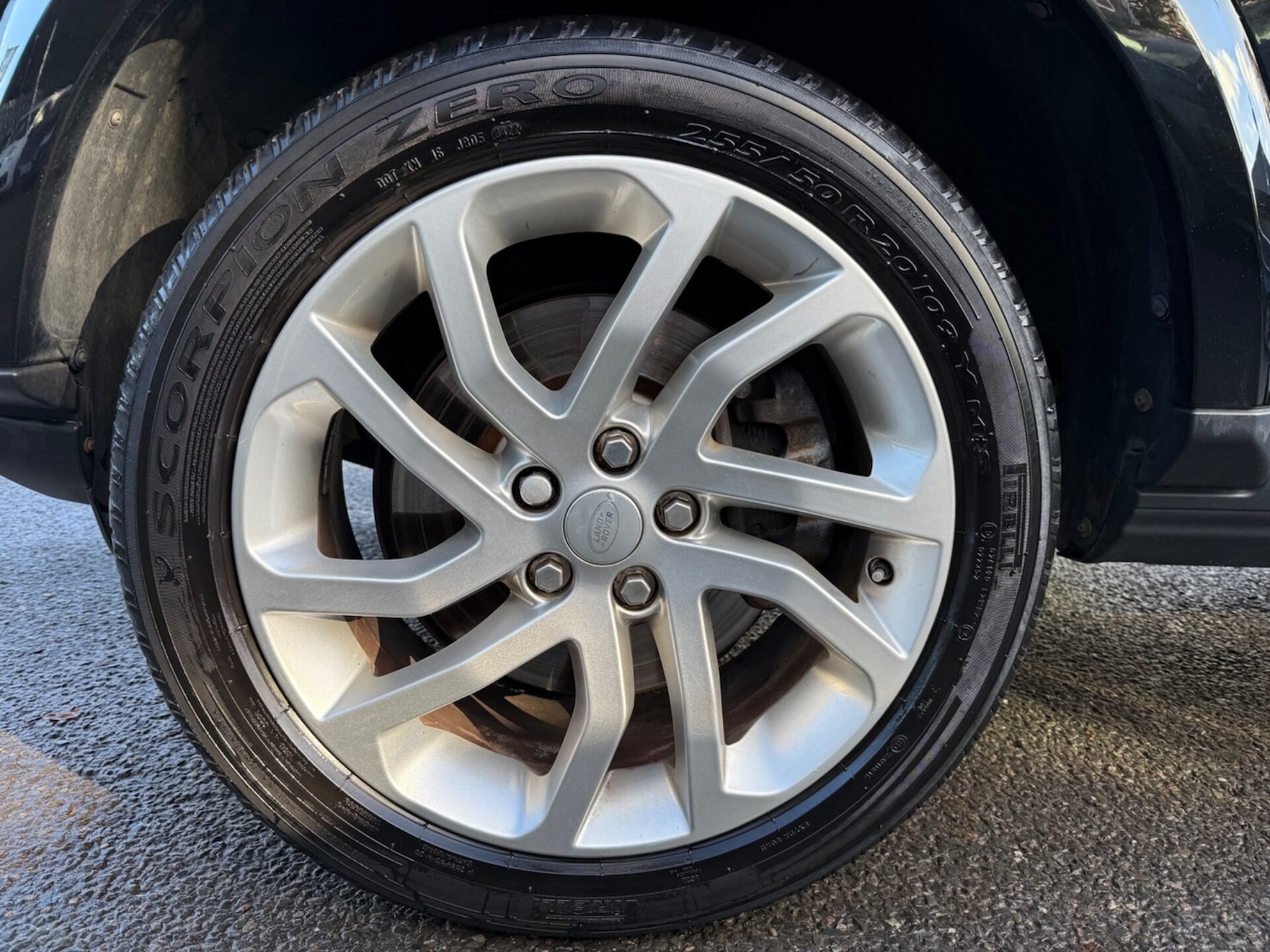 Used Land Rover Discovery 2016 for sale - 76541377: Photo 70