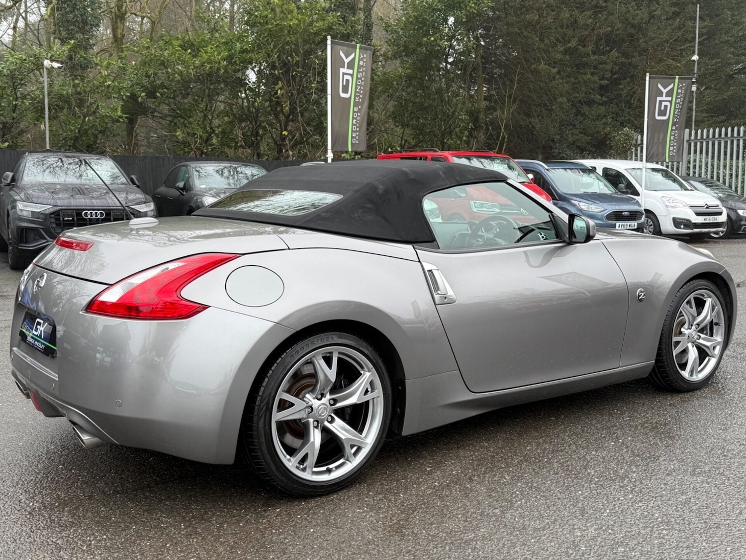 Used Nissan 370 Z 2010 for sale - 77731034: Photo 8