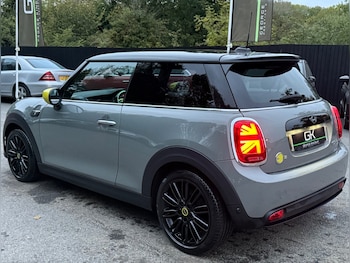 Used MINI Hatch 2022 for sale - 76273623: Photo