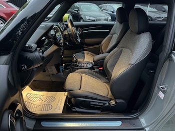 Used MINI Hatch 2022 for sale - 76273623: Photo