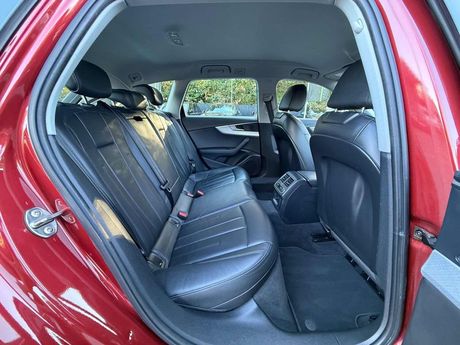 Used Audi A4 2016 for sale - 76192867: Photo 27