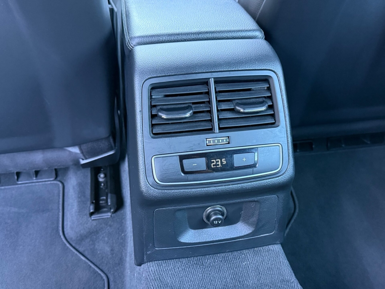 Used Audi A4 2016 for sale - 76192867: Photo 28