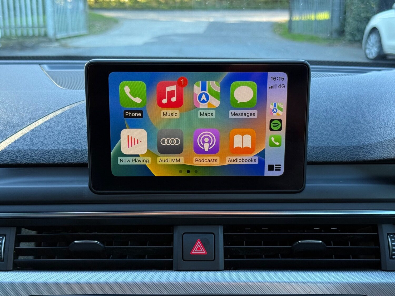 Used Audi A4 2016 for sale - 76192867: Photo 4