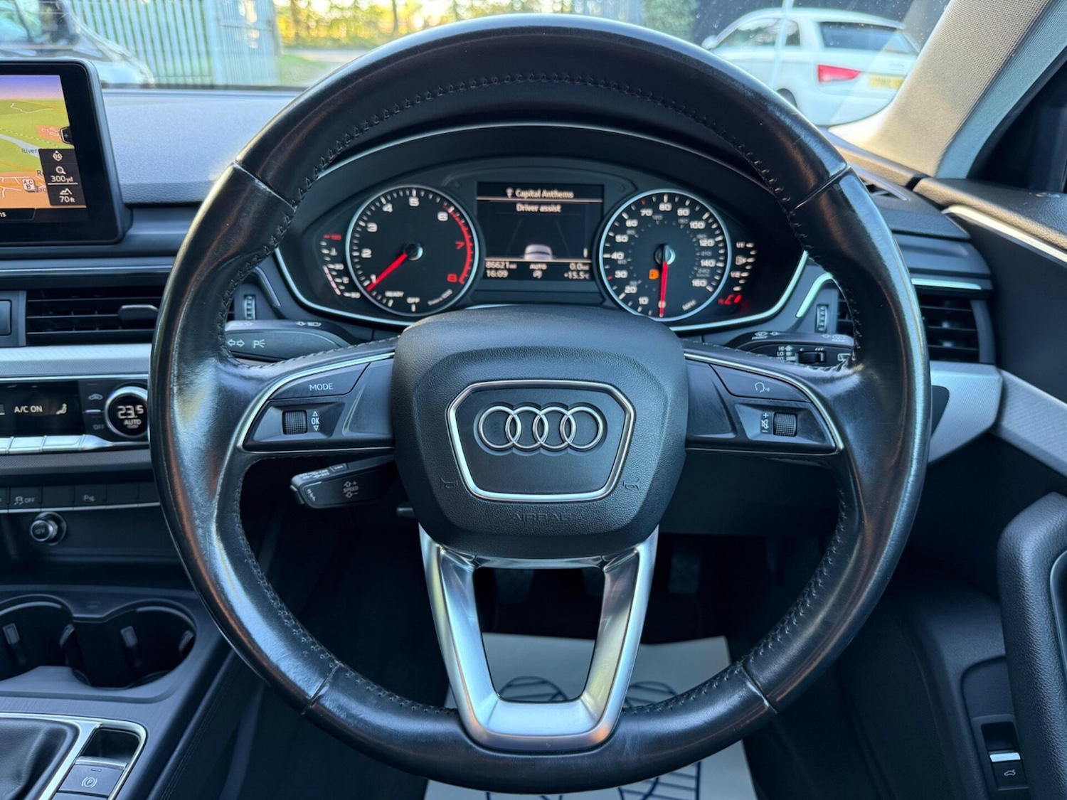 Used Audi A4 2016 for sale - 76192867: Photo 8