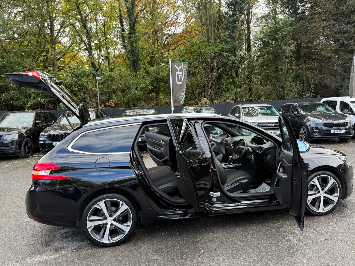 Used Peugeot 308 2016 for sale - 76363138: Photo 21
