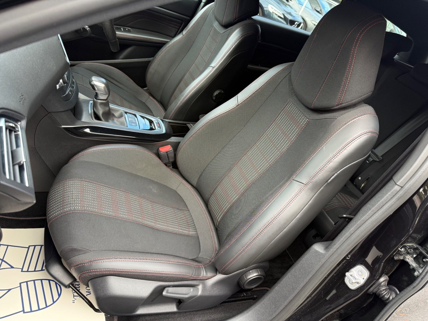 Used Peugeot 308 2016 for sale - 76363138: Photo 23
