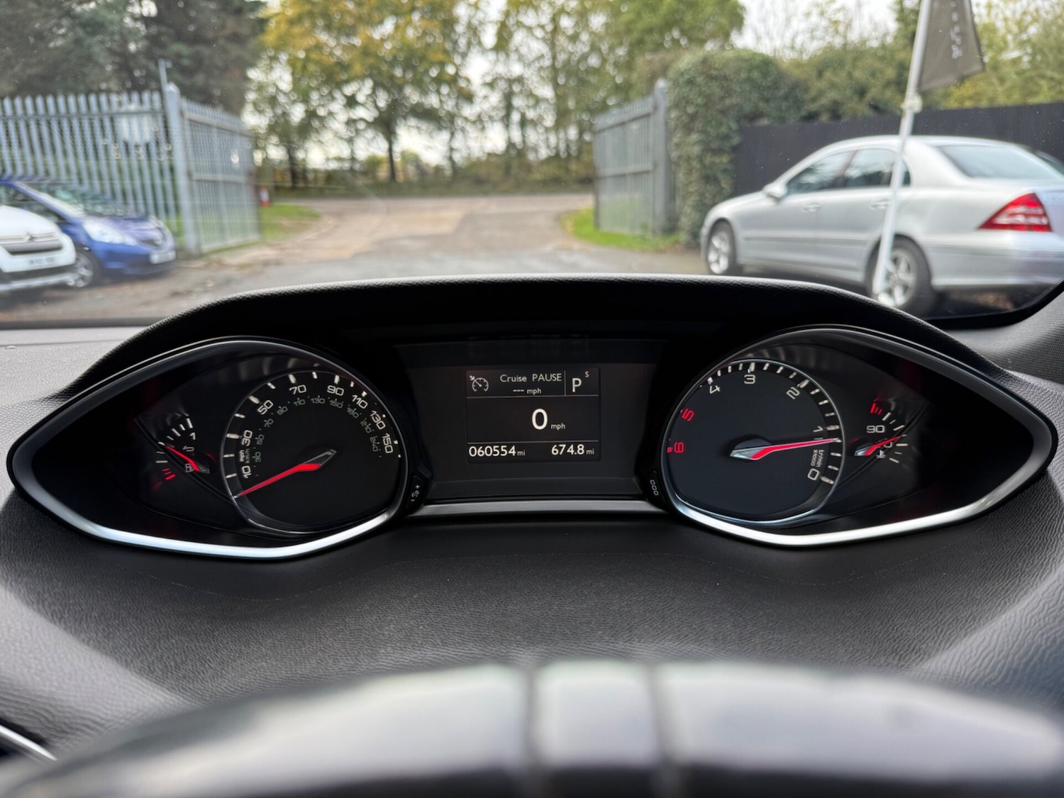 Used Peugeot 308 2016 for sale - 76363138: Photo 33