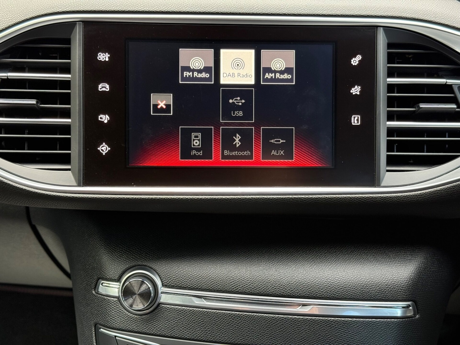 Used Peugeot 308 2016 for sale - 76363138: Photo 38