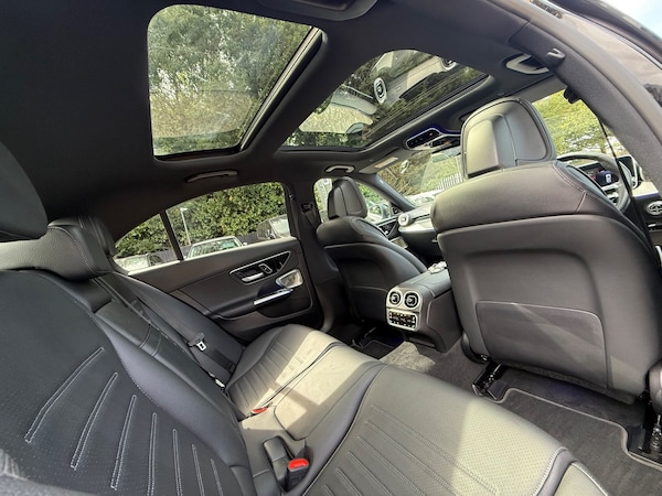 Used Mercedes-Benz C Class 2023 for sale - 75712222: Photo 37