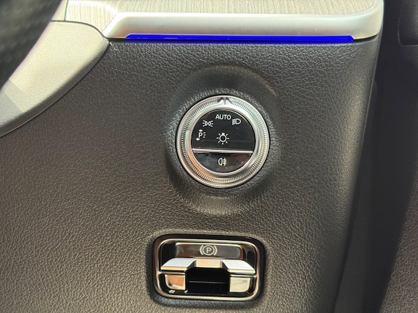 Used Mercedes-Benz C Class 2023 for sale - 75712222: Photo 64